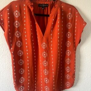 Fred David Women's Rust Blouse with White Pattern